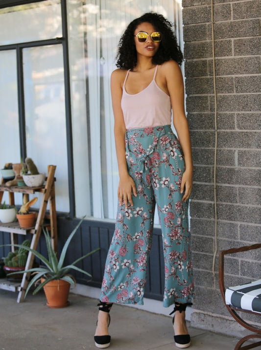The Willow Lane Self-Tie Wide-Leg Pants