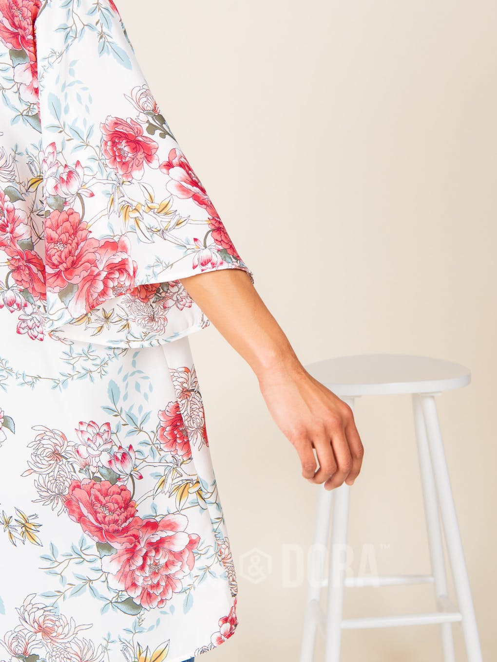 Meadow Walk Kimono Ivory Floral