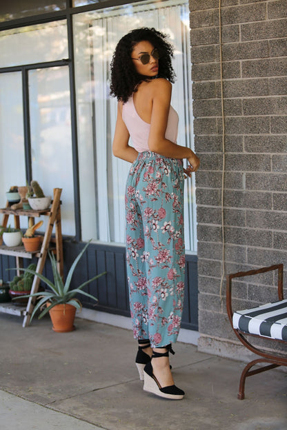 The Willow Lane Self-Tie Wide-Leg Pants