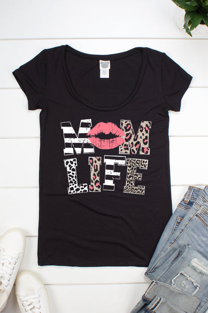 The Mama Wild Leopard Lipstick Graphic Tee