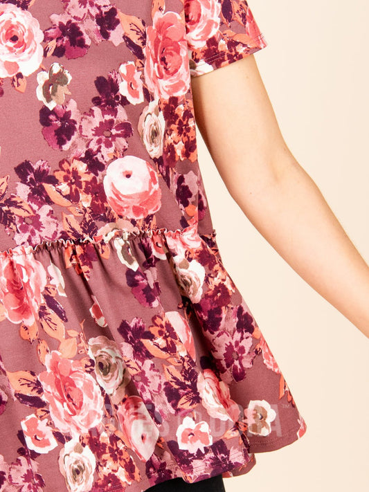 Easy Days Relaxed Ruffle Tee Mauve Floral