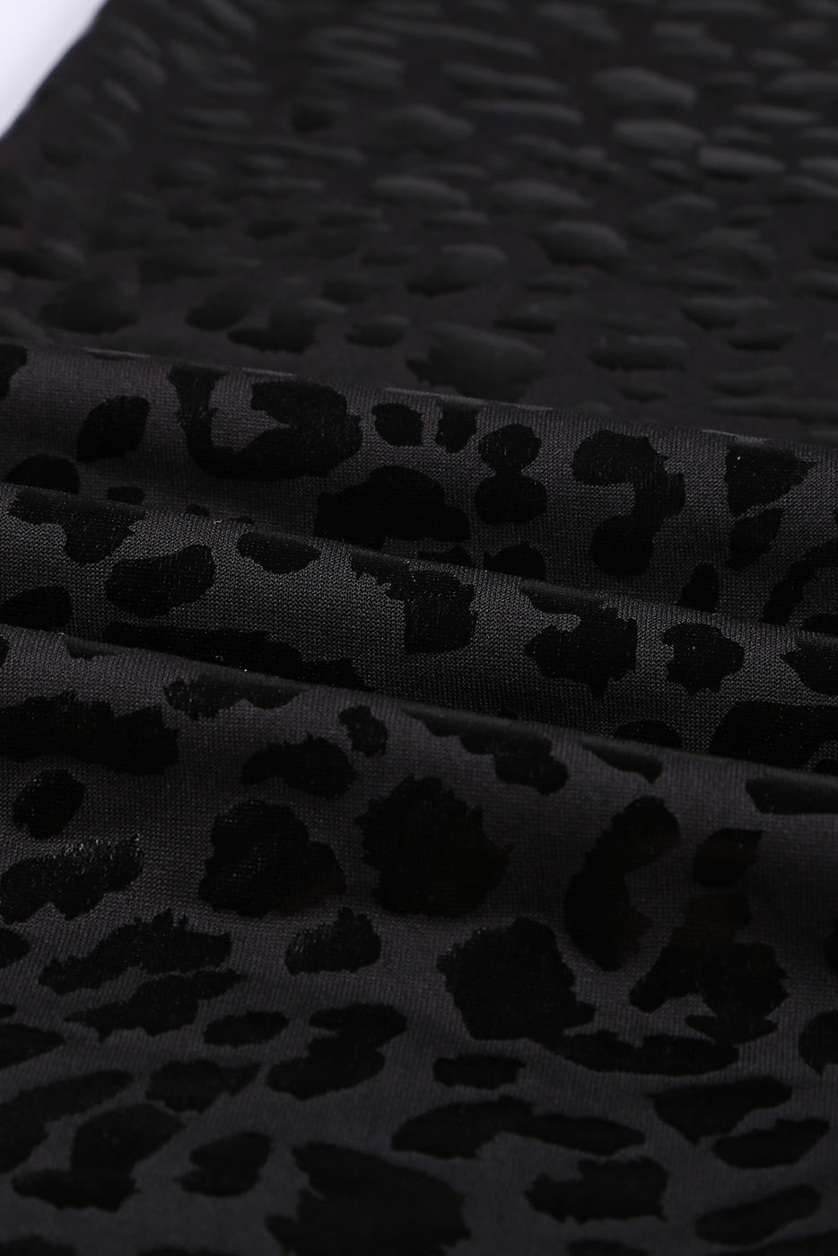 The Onyx Leopard-Textured Leggings