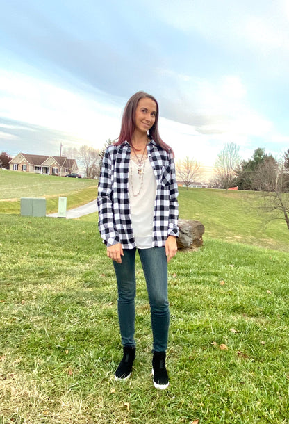 The Northwood Black & White Fleece-Lined Plaid Flannel