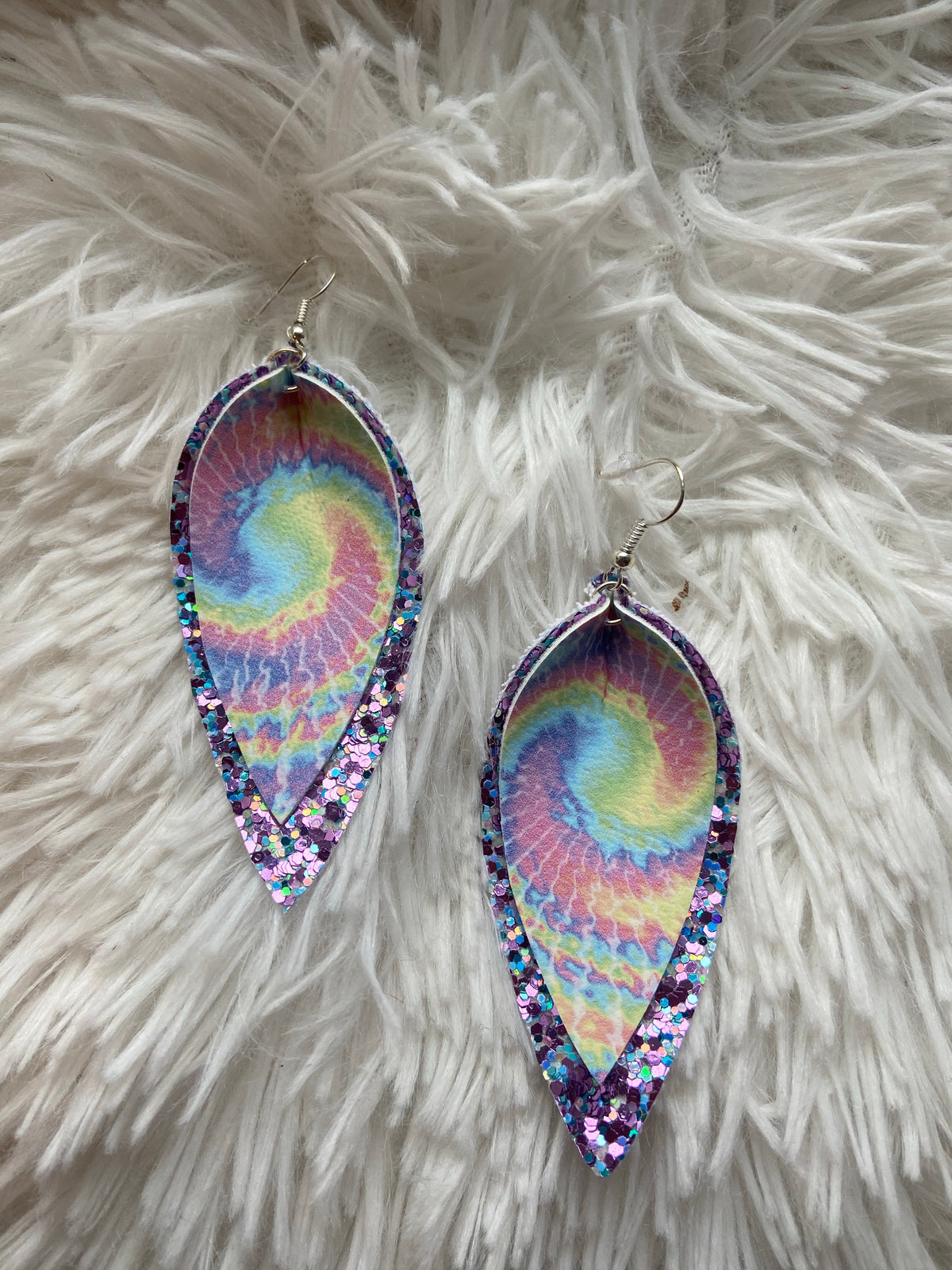 The Twinkle Tie-Dye Layered Earrings