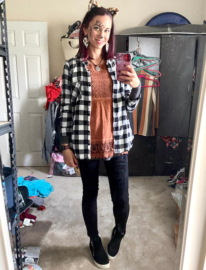 The Northwood Black & White Fleece-Lined Plaid Flannel